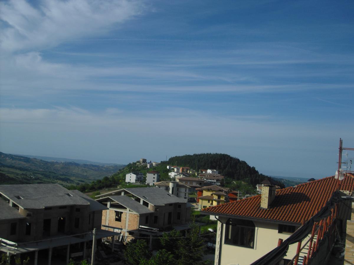 La Collinetta Sas Hotell Montazzoli Exteriör bild