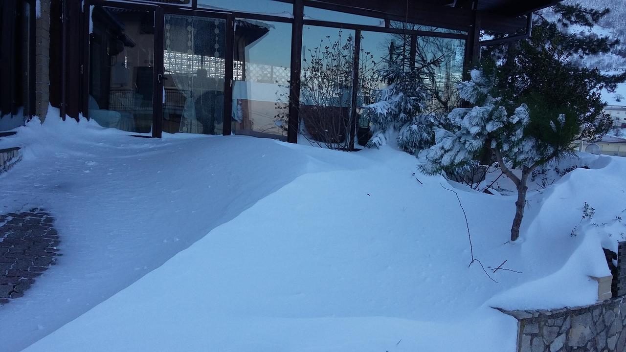 La Collinetta Sas Hotell Montazzoli Exteriör bild